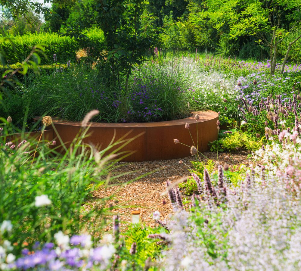 ADEZZ Revert corten retaining wall