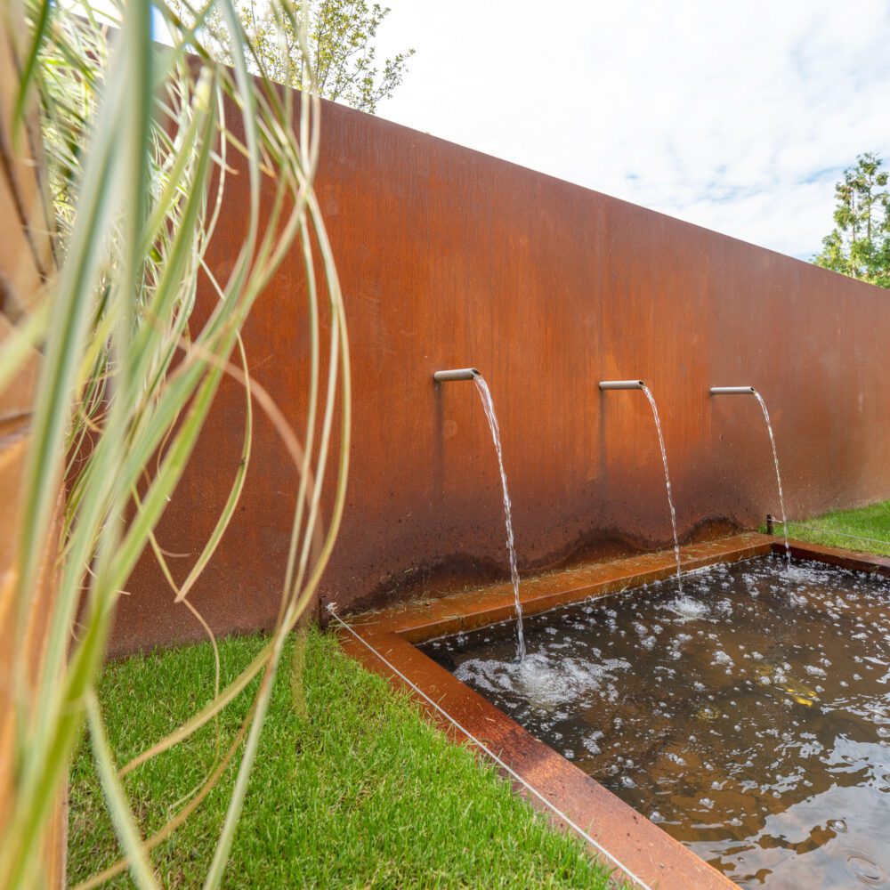 ADEZZ Corten Pond wall Fixed